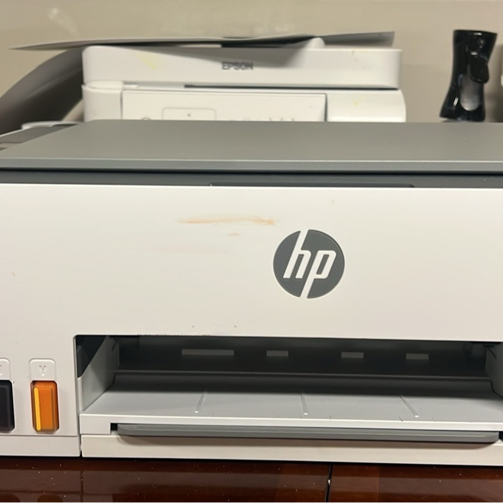 HP White Printer
